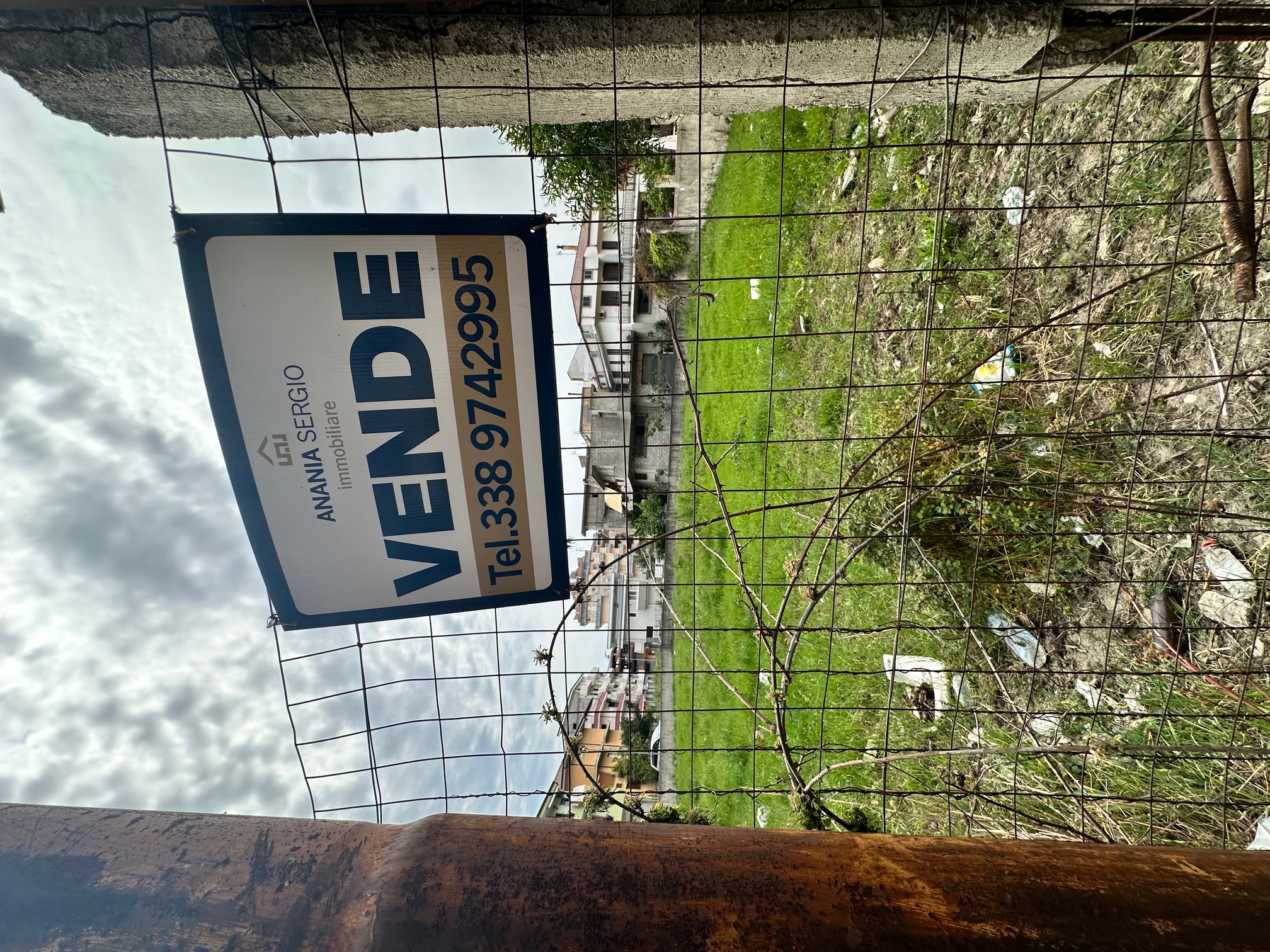 Terreno edificabile in zona residenziale – 1.360 mq